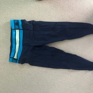2 pairs of Lulu leggings, galaxy and navy blue (0)
